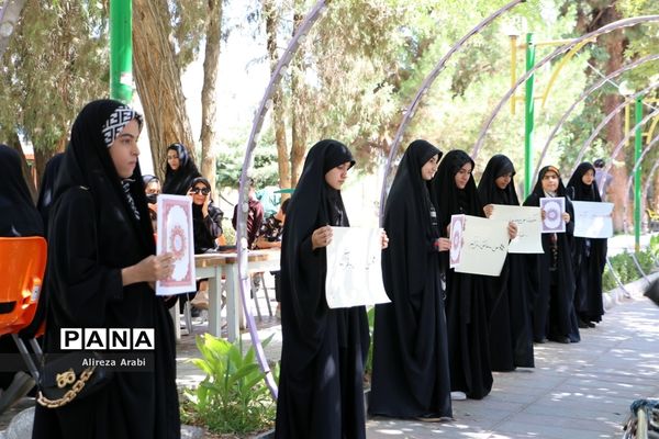 اجتماع دانش‌آموزی عاشقان قرآن در کاشمر