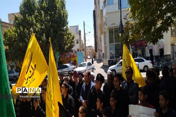 اجتماع دانش‌آموزی عاشقان قرآن در کاشمر