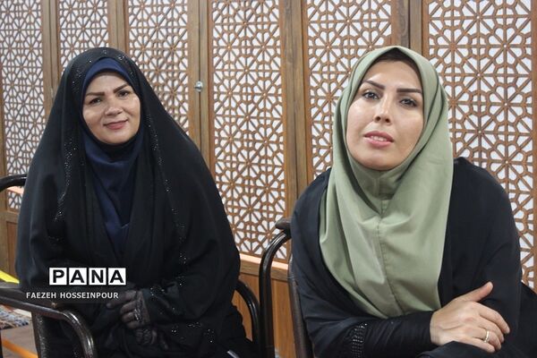 آیین تجلیل از دانش‌آموزان و فرهنگیان برگزیده مسابقات قرآنی و فرهنگی هنری بهارستان‌۲