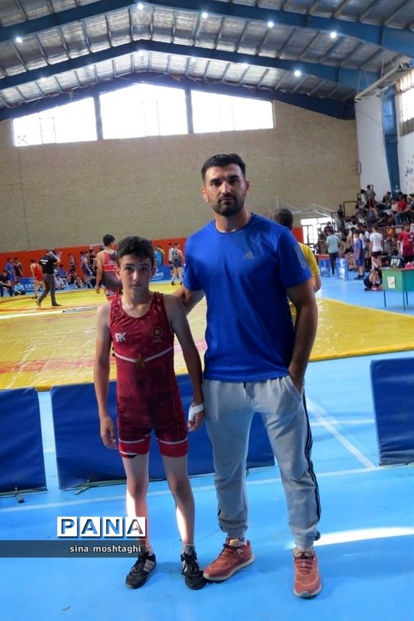 مرحله فینال رقابت‌های کشتی آزاد و فرنگی دانش‌آموزان خراسان شمالی