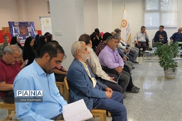 مراسم رونمایی کتاب به‌مناسبت هفته عفاف و حجاب در بجنورد
