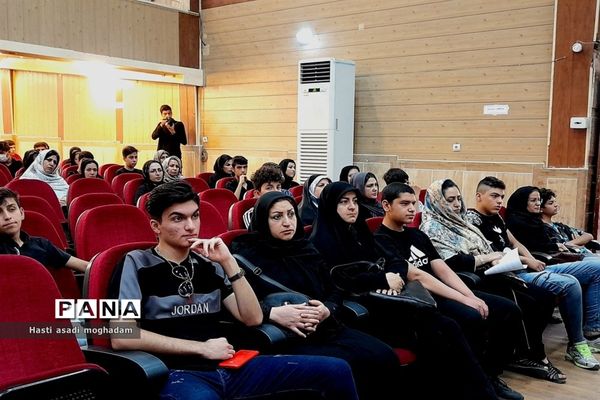 برگزاری همایش تحصیلی مسیریاب در ملارد