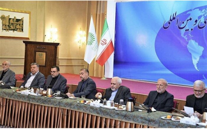 برگزاری نشست شورای راهبری وزارت خارجه با حضور وزرای سابق امور‌خارجه