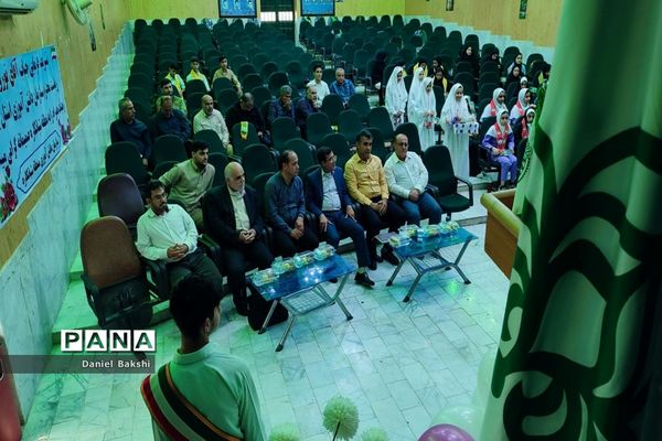 تجلیل از مربیان  و فعالان سازمان دانش آموزی منطقه شبانکاره