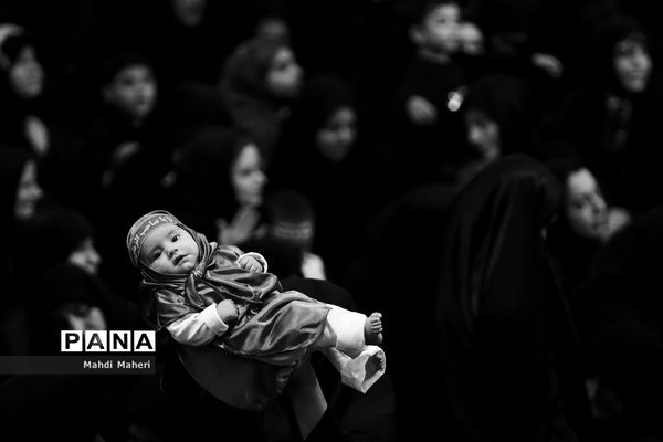 شیرخوارگان حسینی