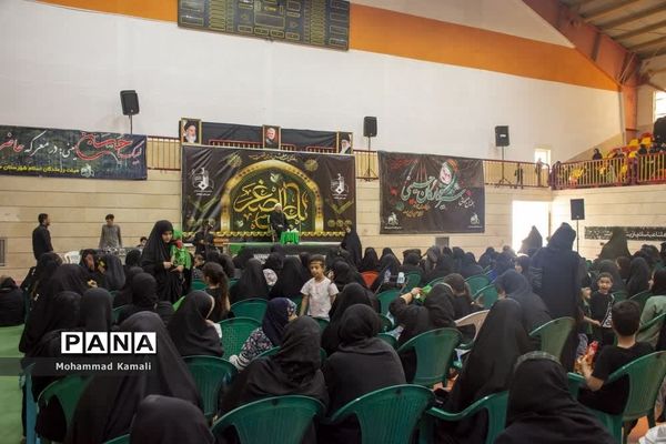 همایش شیرخوارگان حسینی در شهرستان محلات