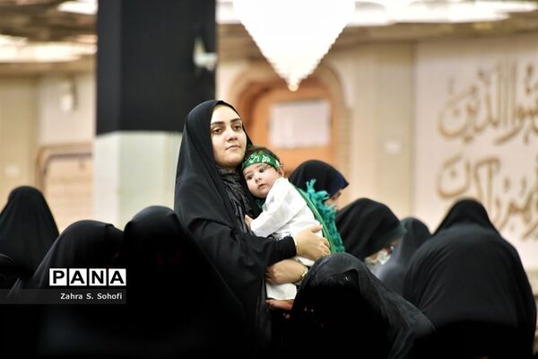 همایش شیرخوارگان حسینی در حرم مطهر حضرت معصومه(س)