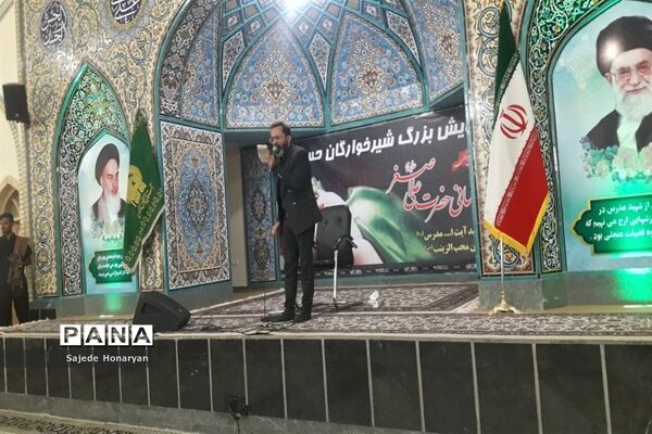 اجتماع شیرخوارگان حسینی در آرامگاه شهید مدرس (ره) کاشمر