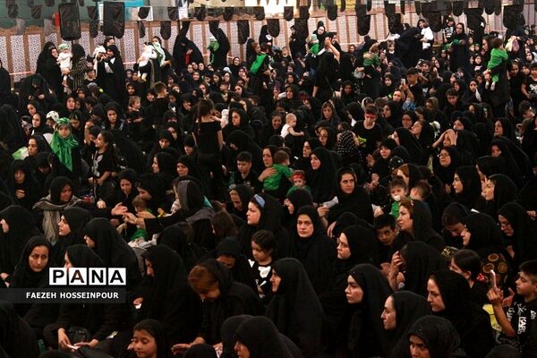 اجتماع بزرگ شیرخوارگان حسینی در بهارستان‌ دو