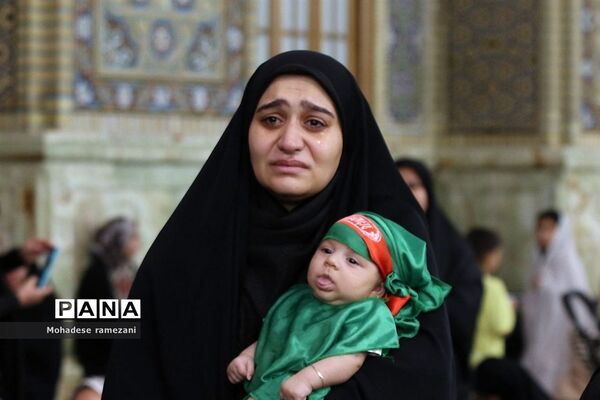 اجتماع عظیم شیرخوارگان حسینی در حرم مطهر