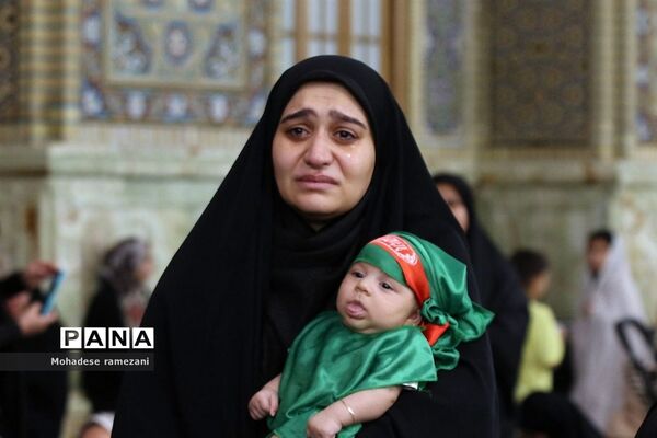 اجتماع عظیم شیرخوارگان حسینی در حرم مطهر