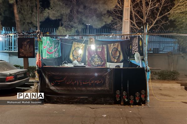 سیاه پوش شدن نقاط مختلف شهر تهران در ماه محرم