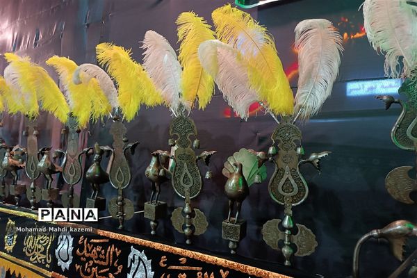 سیاه پوش شدن نقاط مختلف شهر تهران در ماه محرم