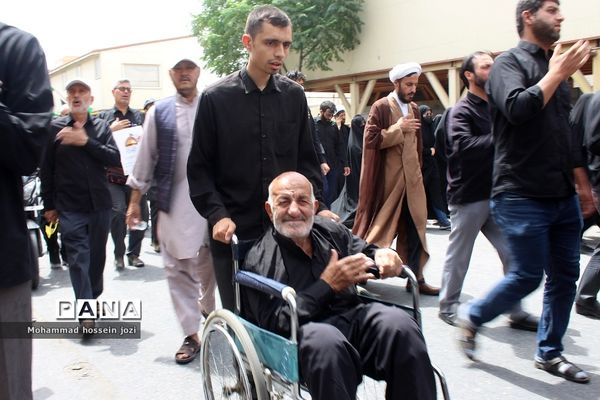 راهپیمایی اعلام انزجار نسبت به هتک حرمت قرآن کریم در قم