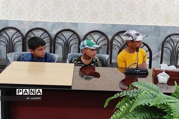 مراسم تقدیر از برگزیدگان استانی طرح جشنواره جابربن حیان و فرصت‌های متنوع یادگیری شهرستان کلات