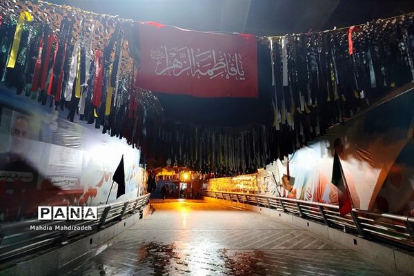 حال و هوای گلزار شهدای گمنام مشهد مقدس در ماه عزای اشرف اولاد آدم