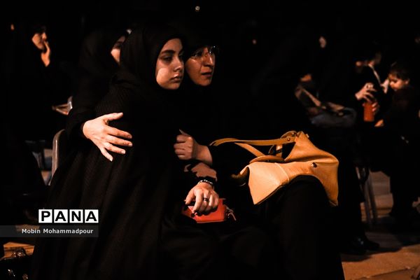 مراسم سوگواری اباعبدالله الحسین (ع) در مسجد کبود تبریز