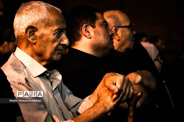مراسم سوگواری اباعبدالله الحسین (ع) در مسجد کبود تبریز