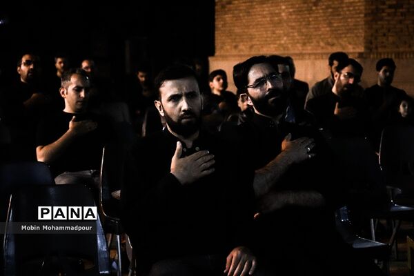 مراسم سوگواری اباعبدالله الحسین (ع) در مسجد کبود تبریز