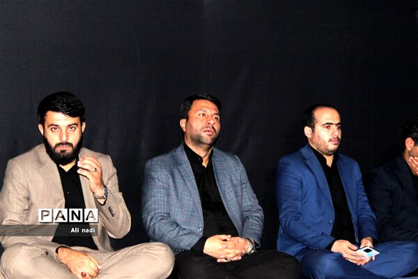 برگزاری مراسم عزاداری حضرت ابا عبدالله الحسین (ع)در اداره آموزش و پرورش شهر جوادآباد