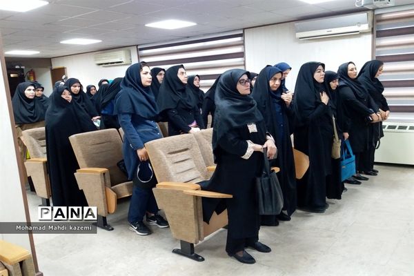 جلسه همکاران مراکز جامع سنجش و آموزش توانبخشی آموزش و پرورش استثنایی پایتخت