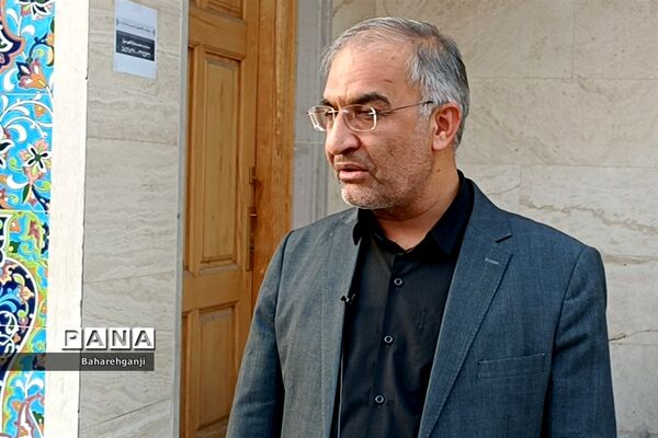 عزاداری دانش‌آموزان شیرازی در مسجد خاتم‌الانبیاء