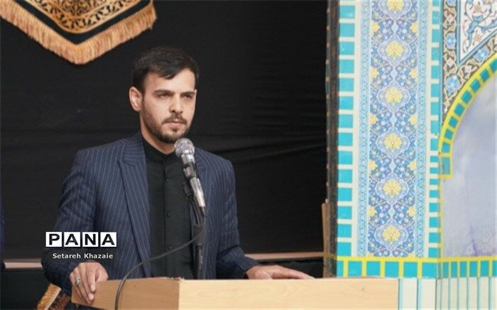 مراسم احلی من العسل با هدف ترویج فرهنگ ایثار و شهادت در میان نوجوانان، برپا می‌شود