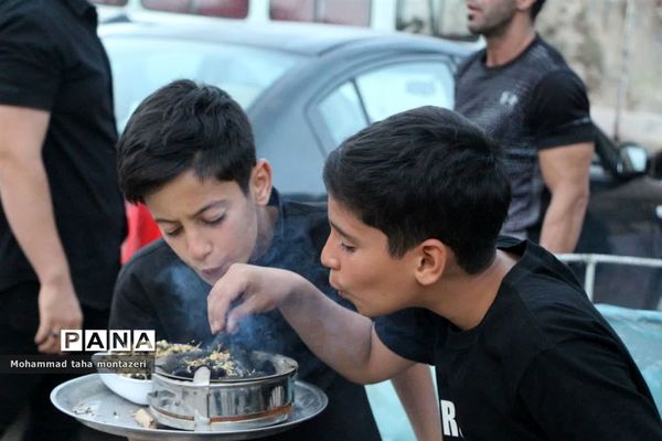 مراسم عزاداری و تعزیه‌خوانی دهه اول محرم در روستای ده بالای تفت