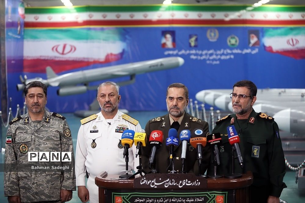 آیین الحاق موشک کروز دریایی ابومهدی به نیروی دریایی ارتش و سپاه