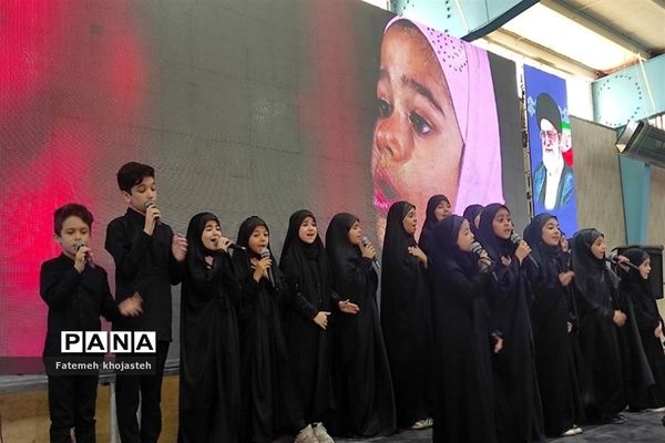 همایش بزرگ رهروان زینبی در شهرستان‌قرچک