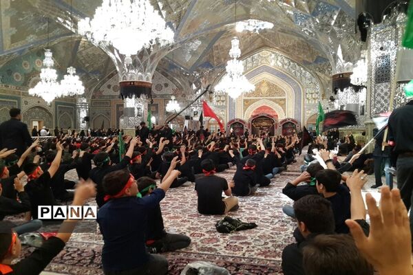 سوگواره  احلی من العسل با محوریت نوجوانان در حرم مطهر رضوی