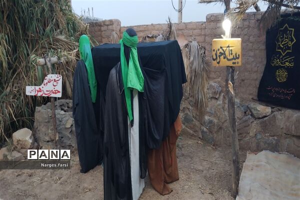 افتتاح نمایشگاه «غنچه‌های خونین» جعفرآباد قم
