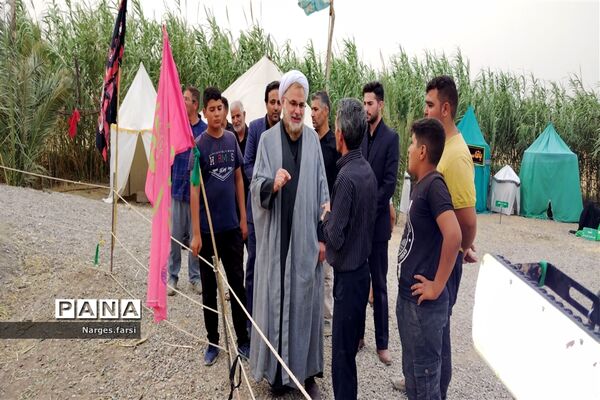 افتتاح نمایشگاه «غنچه‌های خونین» جعفرآباد قم