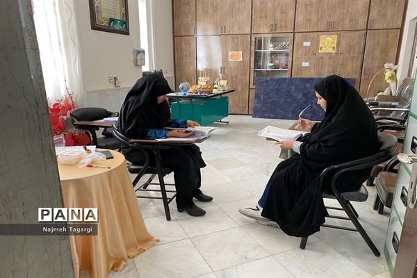 برگزاری آزمون مصاحبه دانش‌آموزان جهت  ورود به پایه هفتم مدرسه نمونه دولتی امام رضا (ع)