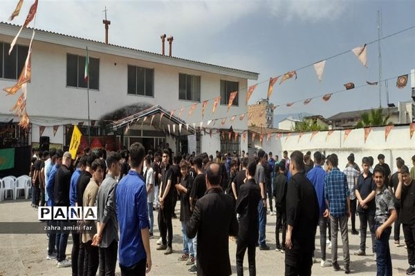 سوگواره احلی من العسل در نور