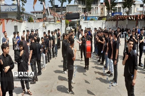 سوگواره احلی من العسل در نور