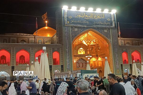 حال و هوای حرم مطهر رضوی در ایام محرم