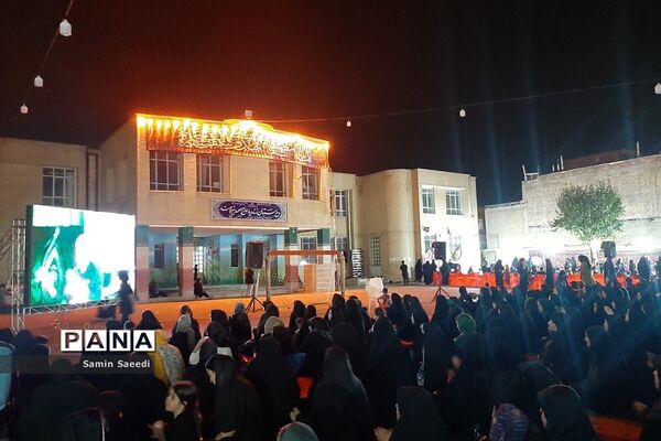 برگزاری مراسم عزاداری سرور شهیدان در دبیرستان زنده یاد حاج صمد نیرومند