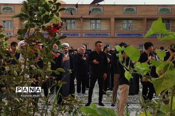 عزاداری محرم در حوزه علمیه امام جعفر صادق(ع) پاکدشت