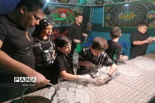 برپایی موکب حضرت رقیه (س) به دست نوجوانان عاشورایی