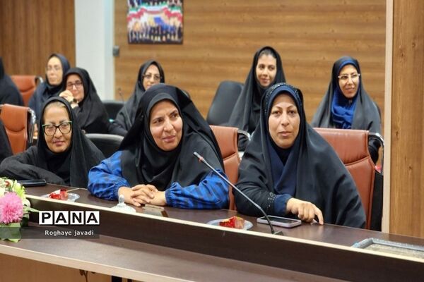 کارگاه دختران فاطمی در ناحیه یک بهارستان