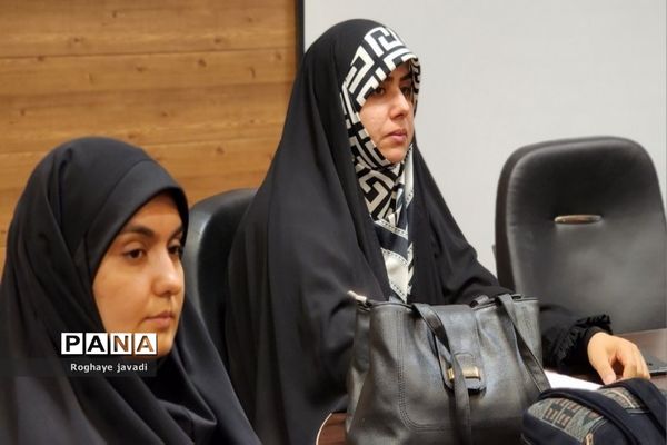 کارگاه دختران فاطمی در ناحیه یک بهارستان