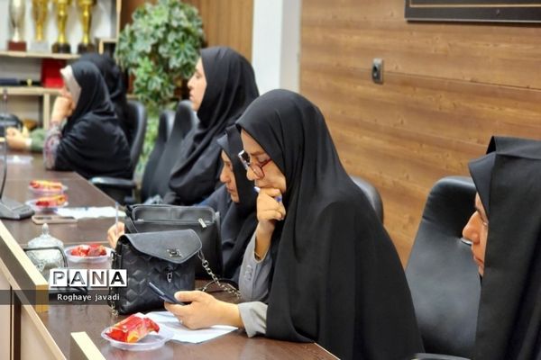 کارگاه دختران فاطمی در ناحیه یک بهارستان