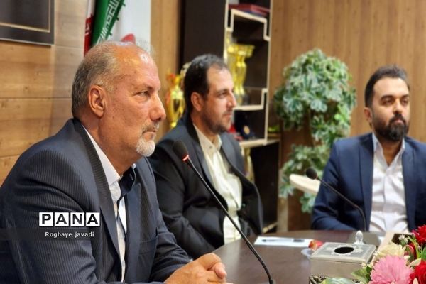 کارگاه دختران فاطمی در ناحیه یک بهارستان