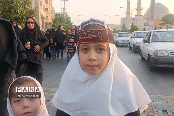 راهپیمایی دانش آموزان دهه هشتادی و دهه نودی ناحیه 3 شیراز در اعتراض به هتک حرمت قرآن کریم