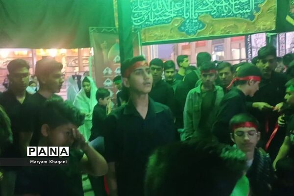 راهپیمایی دانش آموزان دهه هشتادی و دهه نودی ناحیه 3 شیراز در اعتراض به هتک حرمت قرآن کریم