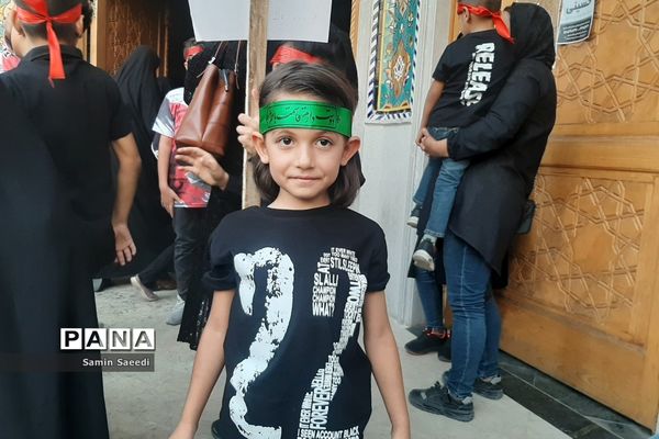 اجتماع بزرگ دانش‌آموزی در اعتراض به هتک حرمت به ساحت مقدس قرآن