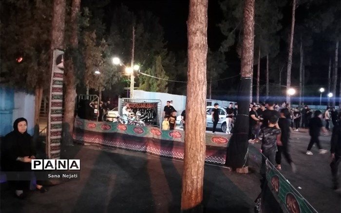 مراسم عزاداری محرم در هیئت کریم اهل بیت پایگاه شهید دوران شیراز/فیلم