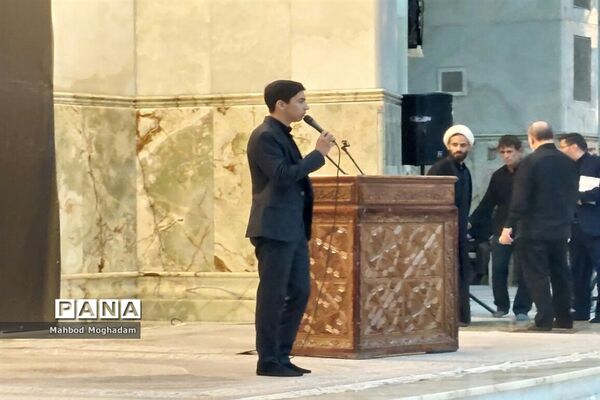 حضور دانش‌آموزان متوسطه اول منطقه ۱۳ در سوگواره احلی من العسل