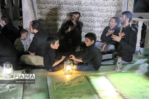 مراسم عزاداری در بوستان کودک قم